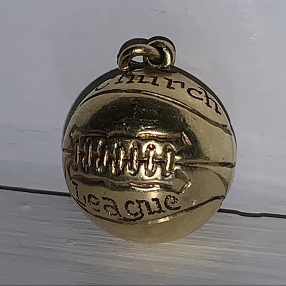 1930 Basketball Charm Pendant St. Augustine Church - Picture 3 of 3